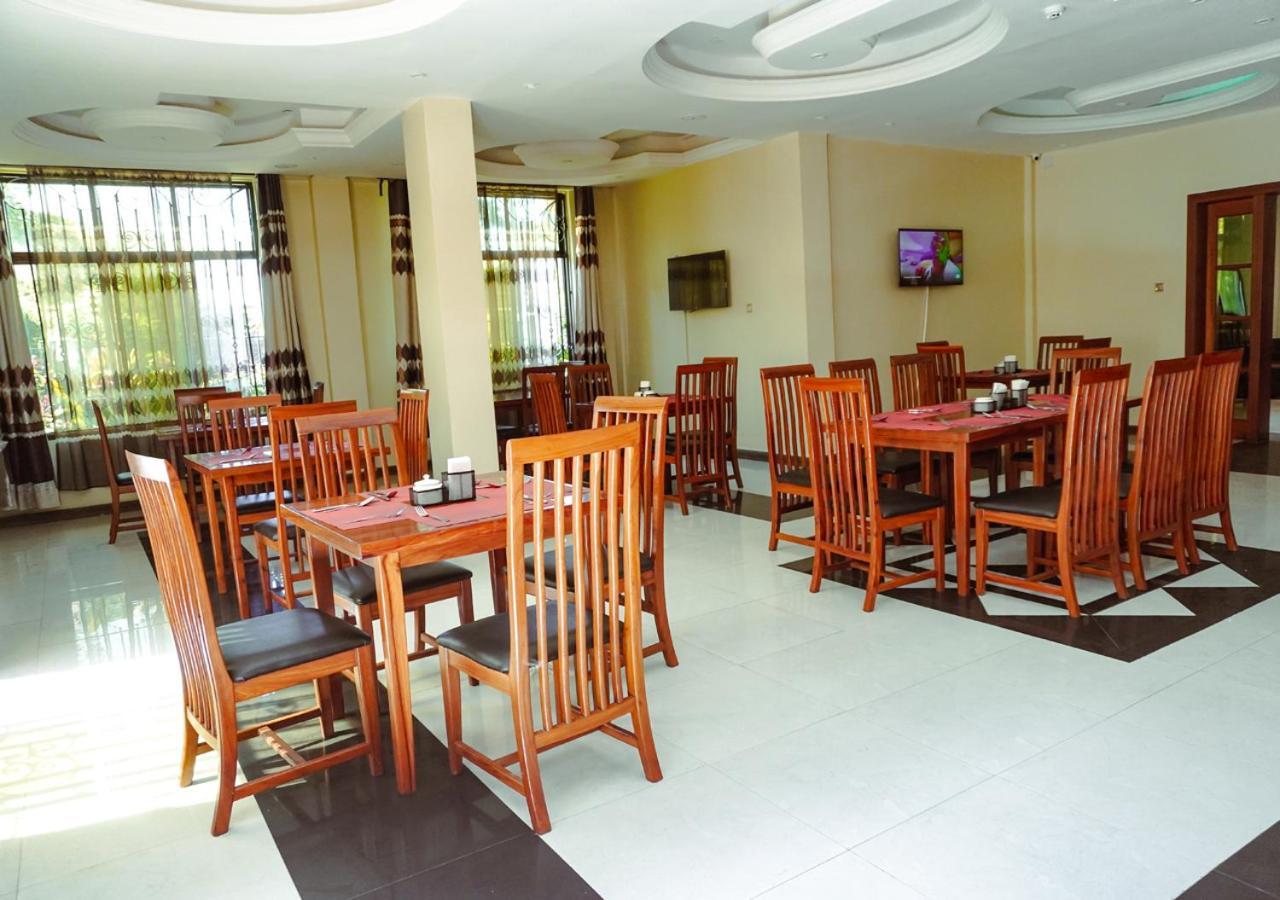Senator Hotel Arusza Zewnętrze zdjęcie